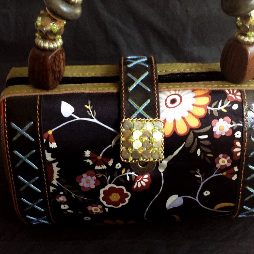 Mary Frances Novelty Collection Retired Beaded Handbag Wood Silk Seashells EUC - Picture 8 of 10